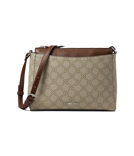 ELEGANCIA Y FUNCIONALIDAD EN UN ACCESORIO: Descubre la mini bandolera NINE WEST BOWIE que combina diseño sofisticado con practicidad extrema para tu estilo urbano