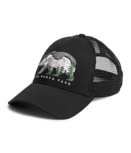 Protección solar y estilo urbano se unen en una gorra que desafía el paso del tiempo: THE NORTH FACE MUDDER TRUCKER te ofrece comodidad y durabilidad con su tejido resistente y diseño clásico, ahora en oferta para aventureros y urbanitas.