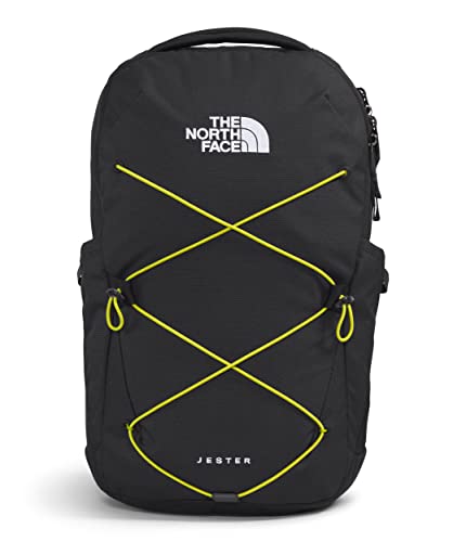 Tu portátil viajará seguro y con estilo por menos: la mochila THE NORTH FACE JESTER EVERYDAY combina durabilidad legendaria, bolsillo acolchado para laptop de 15” y tejido libre de tóxicos en una oferta exclusiva para estudiantes y profesionales.