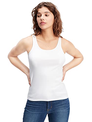 Este verano mantén tu estilo fresco y cómodo con la CAMISETA SIN MANGAS GAP: su tejido transpirable y corte favorecedor son tu mejor aliado en días calurosos, ahora a un precio irresistible.