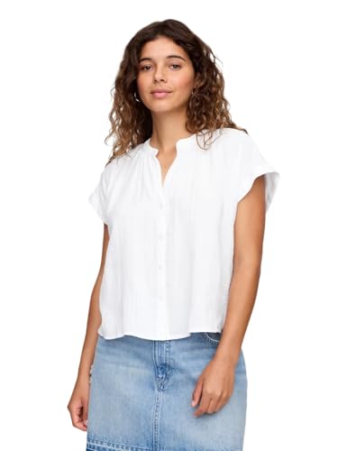 Esta blusa de textura única viste tus looks con frescura, la GAP TOPTEXTURED trae un tejido premium que evita arrugas y absorbe humedad, ideal para mujeres activas que buscan comodidad con estilo.