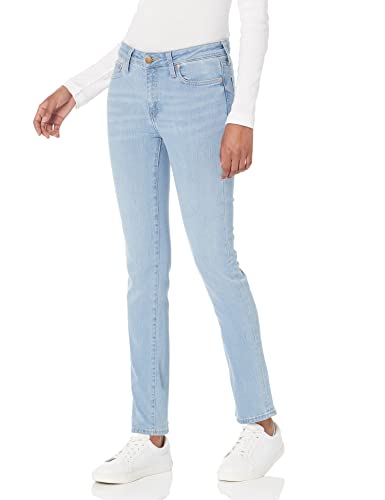 Descubre la elegancia atemporal con comodidad superior: estos jeans GAP de corte recto en Berlín ligero ofrecen versatilidad y estilo duradero, ideales para tu armario diario con la calidad confiable de la marca GAP.