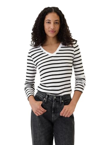 Renueva tu estilo con comodidad: la CAMISETA DE MANGA LARGA GAP combina elegancia y versatilidad para un look impecable en cualquier ocasión