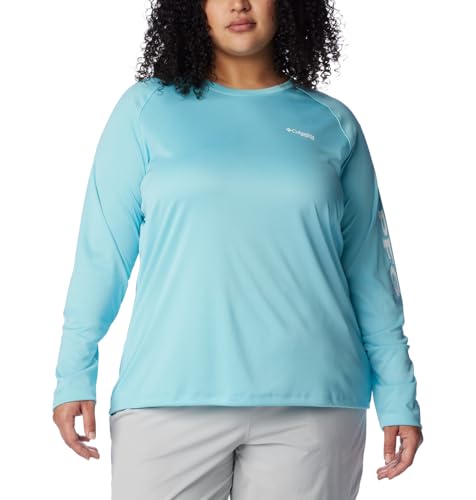 Protección solar con estilo: la camisa COLUMBIA TIDAL TEE II combate los rayos UV mientras mantienes la frescura durante tus aventuras al aire libre