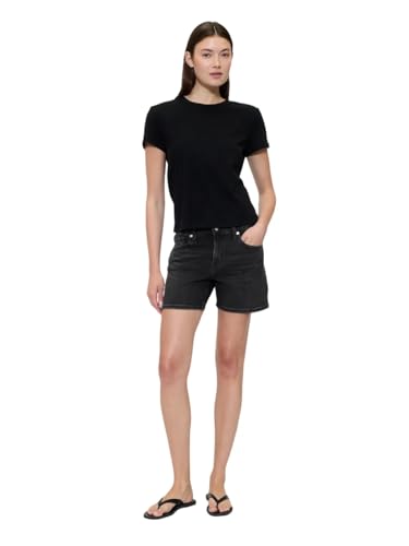 Transforma tu armario de verano con estos shorts que combinan comodidad celestial y estilo atemporal: los GAP PANTALÓN CORTO DE MEZCLILLA ULTRASUAVE de 5 pulgadas ofrecen versatilidad perfecta sin sacrificar elegancia
