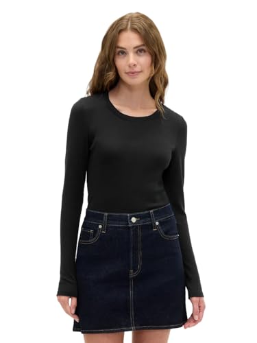 ¿Cansado de básicos que pierden forma? Descubre la comodidad que dura: el GAP TOP DE PUNTO te ofrece un ajuste perfecto y versatilidad infinita para tu armario esencial, con su tejido suave y corte clásico que se mantiene impecable lavada tras lavada.