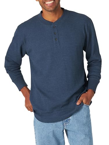 ¿Cansado de camisas básicas que no aportan nada? Descubre la comodidad y el estilo duradero que transformarán tu armario casual, gracias a la construcción robusta y el tejido único de la camisa WRANGLER AUTHENTICS HENLEY, una inversión en versatilidad diaria.