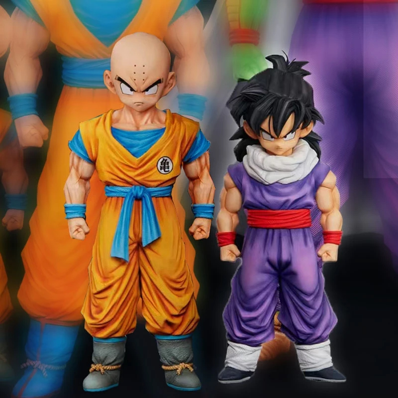 ¿Listo para revivir los combates más épicos en tu estantería? Descubre cómo estas figuras capturan la esencia de Dragon Ball Z. La Figura de Acción coleccionable de PVC de KRILLIN y SON GOHAN transforma tu espacio con un detalle y dinamismo impresionantes, ofreciendo una pieza de colección de alta calidad que todo fan merece tener.