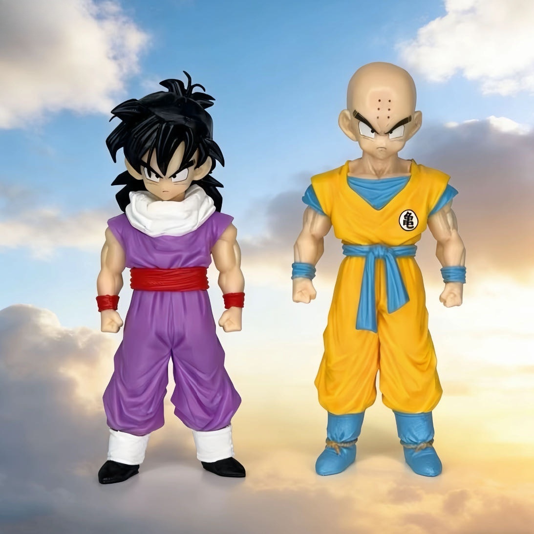 Figura de Gohan y Krillin para fans nostálgicos