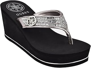 Sandalias de cuña GUESS: elegancia y comodidad para el día a día