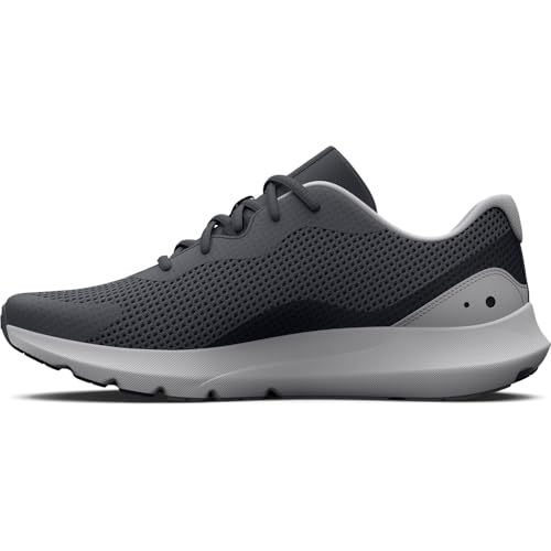 Under Armour Men’s Surge 3,
